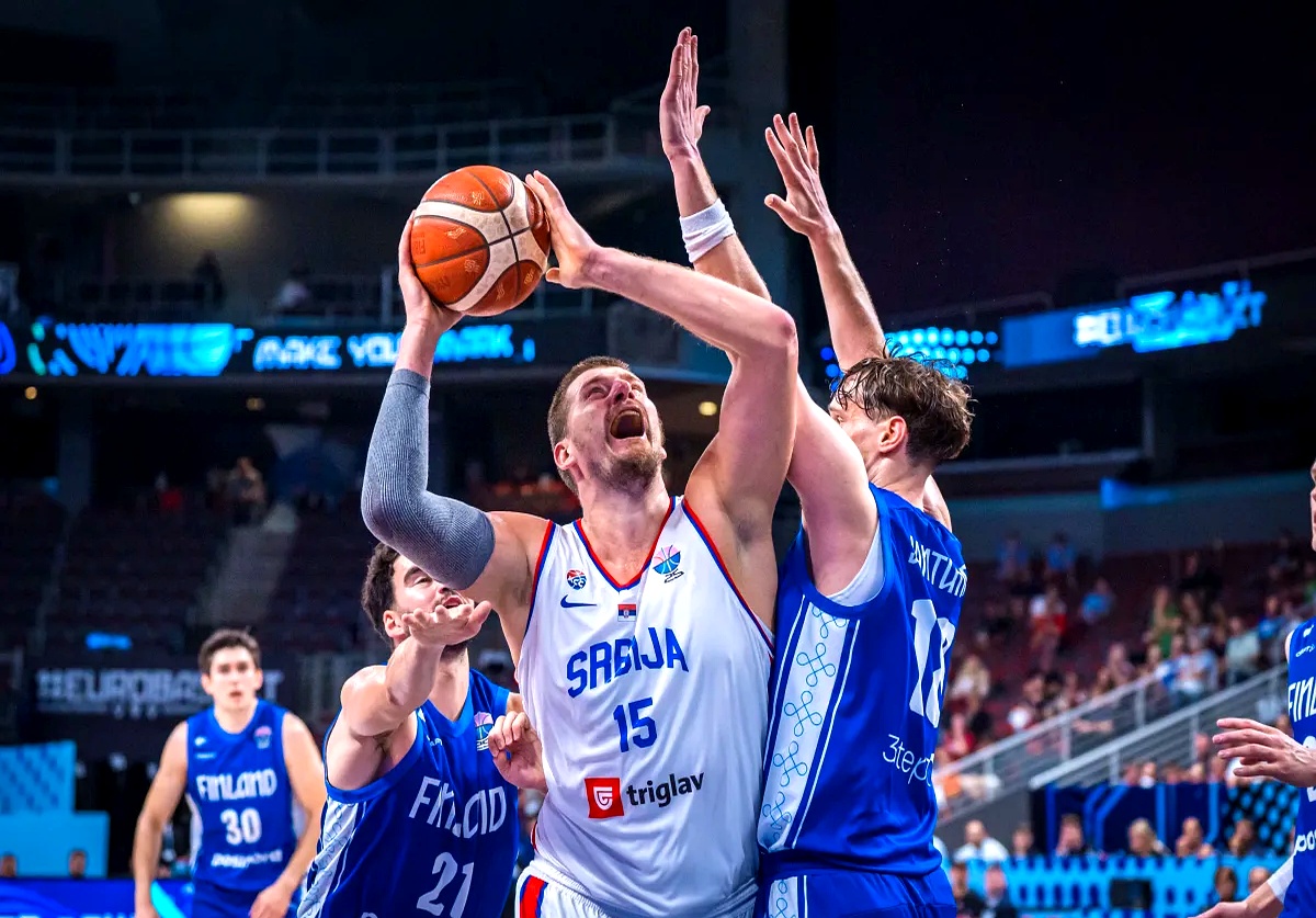 包含NBA常规赛今晚走向成谜，巴黎圣日耳曼篮板制胜，媒体盛赞，训练强度明显提升的词条